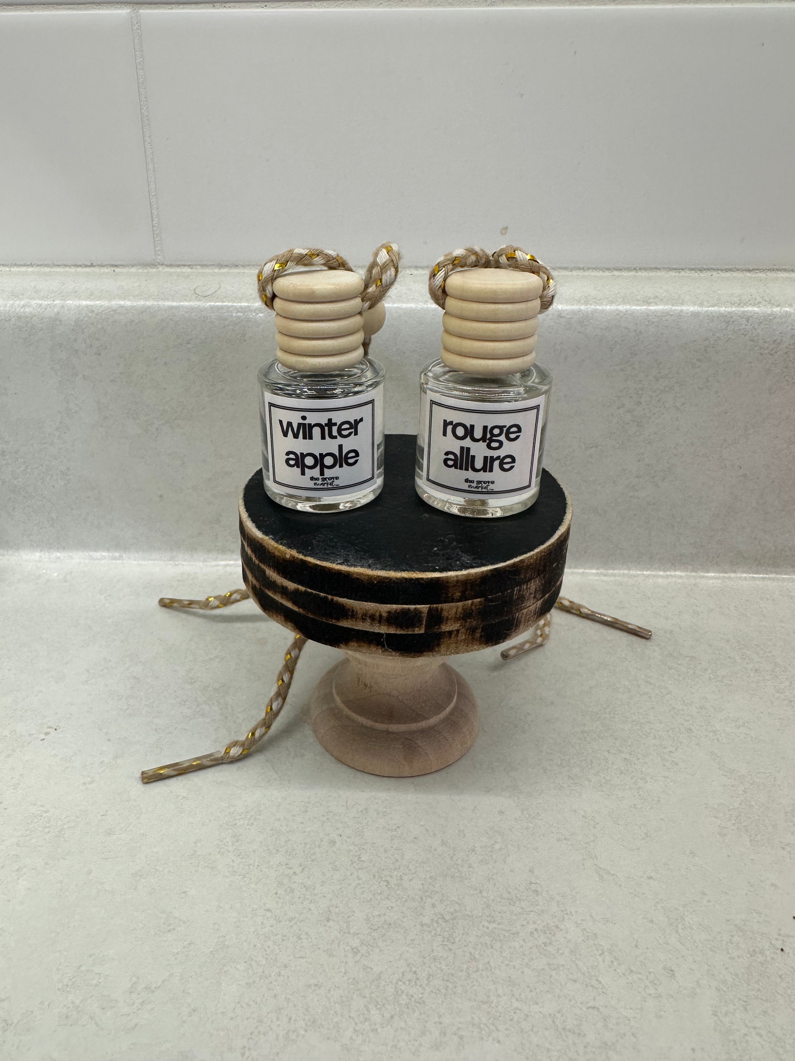 Car Diffuser Air Freshener – Long Lasting Essential Oil Car Freshie | Hanging Car Scent | Refillable Wood Cap Diffuser